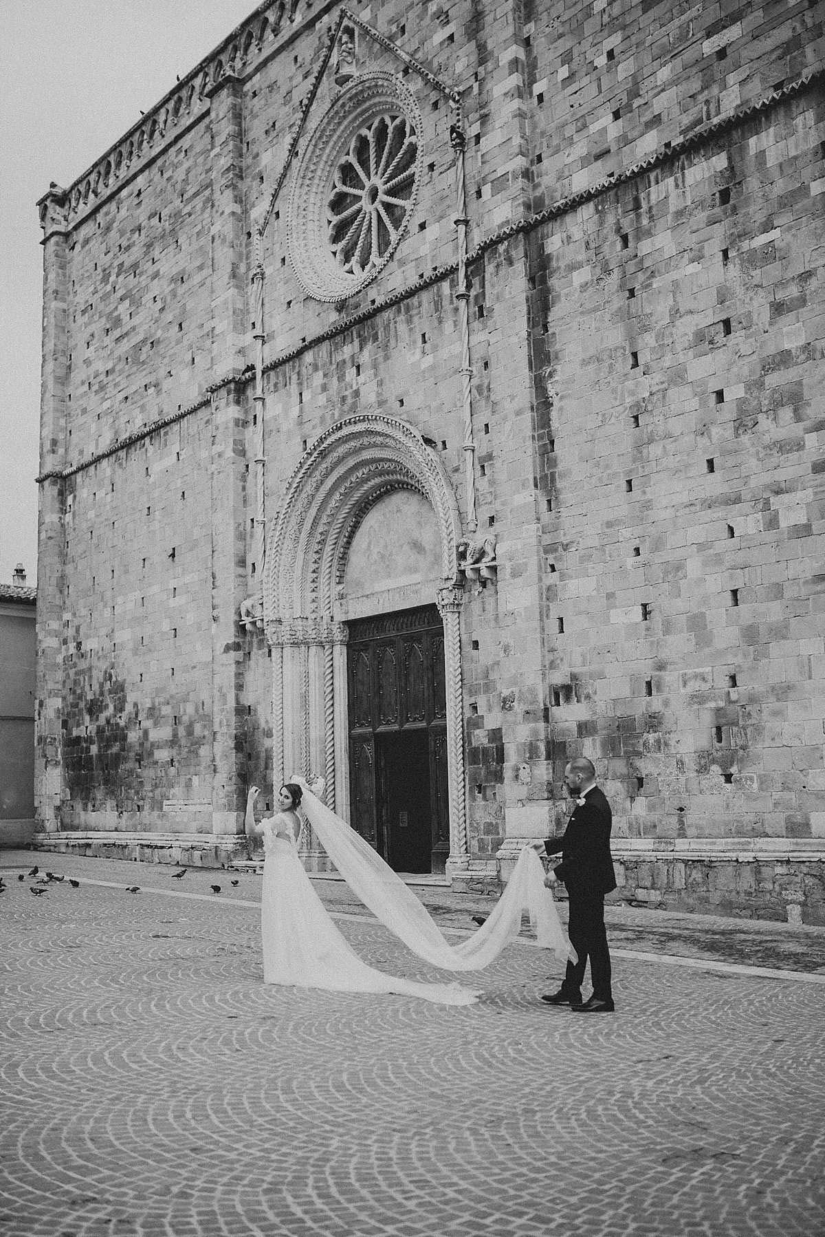 destination wedding photographer elopment in Italy wedding apulia tuscany rome abruzzo