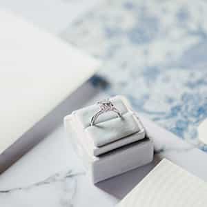 aldo-dani-instagram-italy-wedding-photographer-tuscany-apulia-engagement-rings-bridesmaid-groomsman